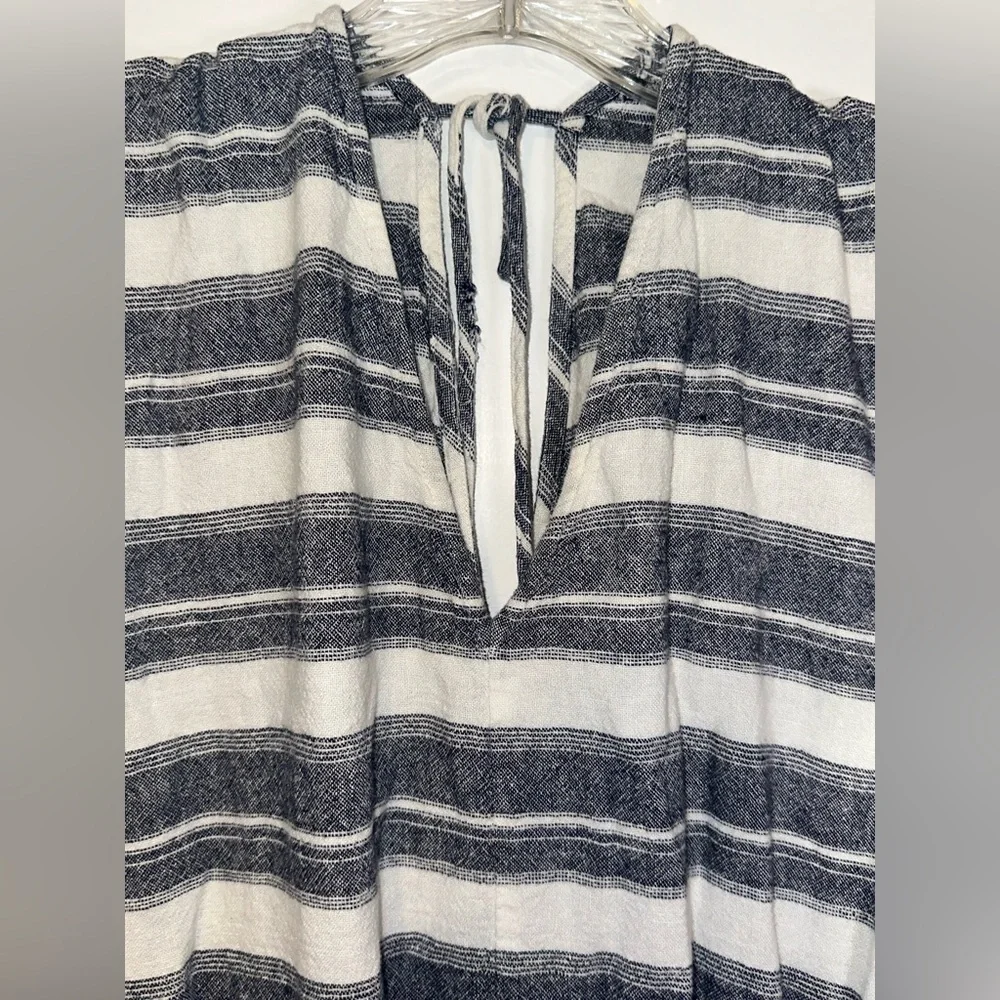 Ann Taylor Loft Romper‎ Jumpsuit Women Sz M Blue White LinenBoho Girlcore Beach